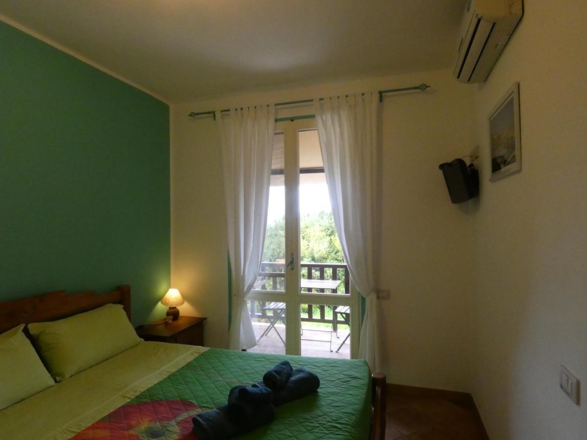 B&B Mrcaruba Stintino Exteriör bild