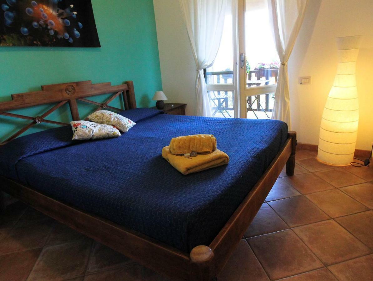 B&B Mrcaruba Stintino Exteriör bild